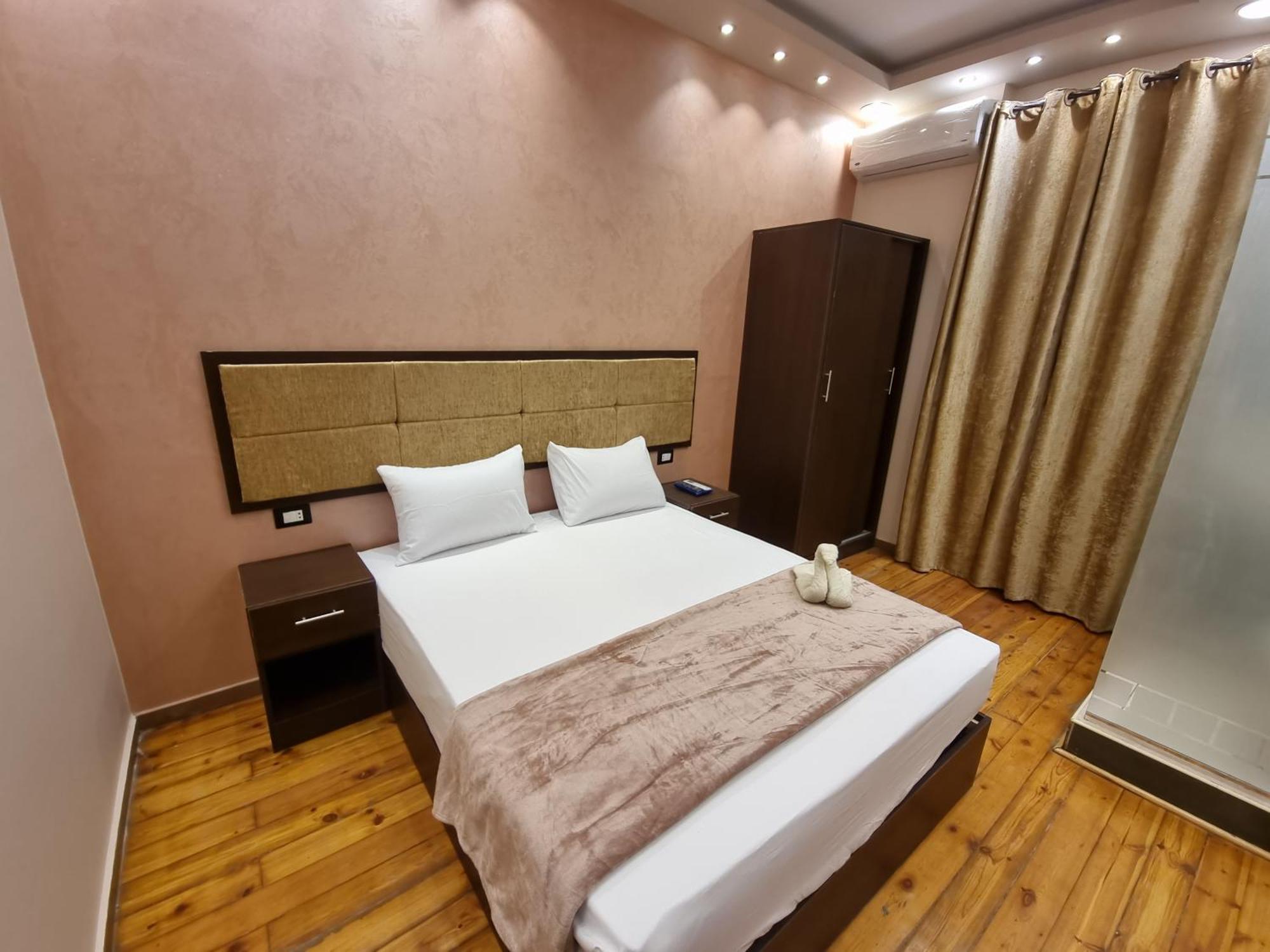Alshawarbi Plaza Hotel 开罗 外观 照片