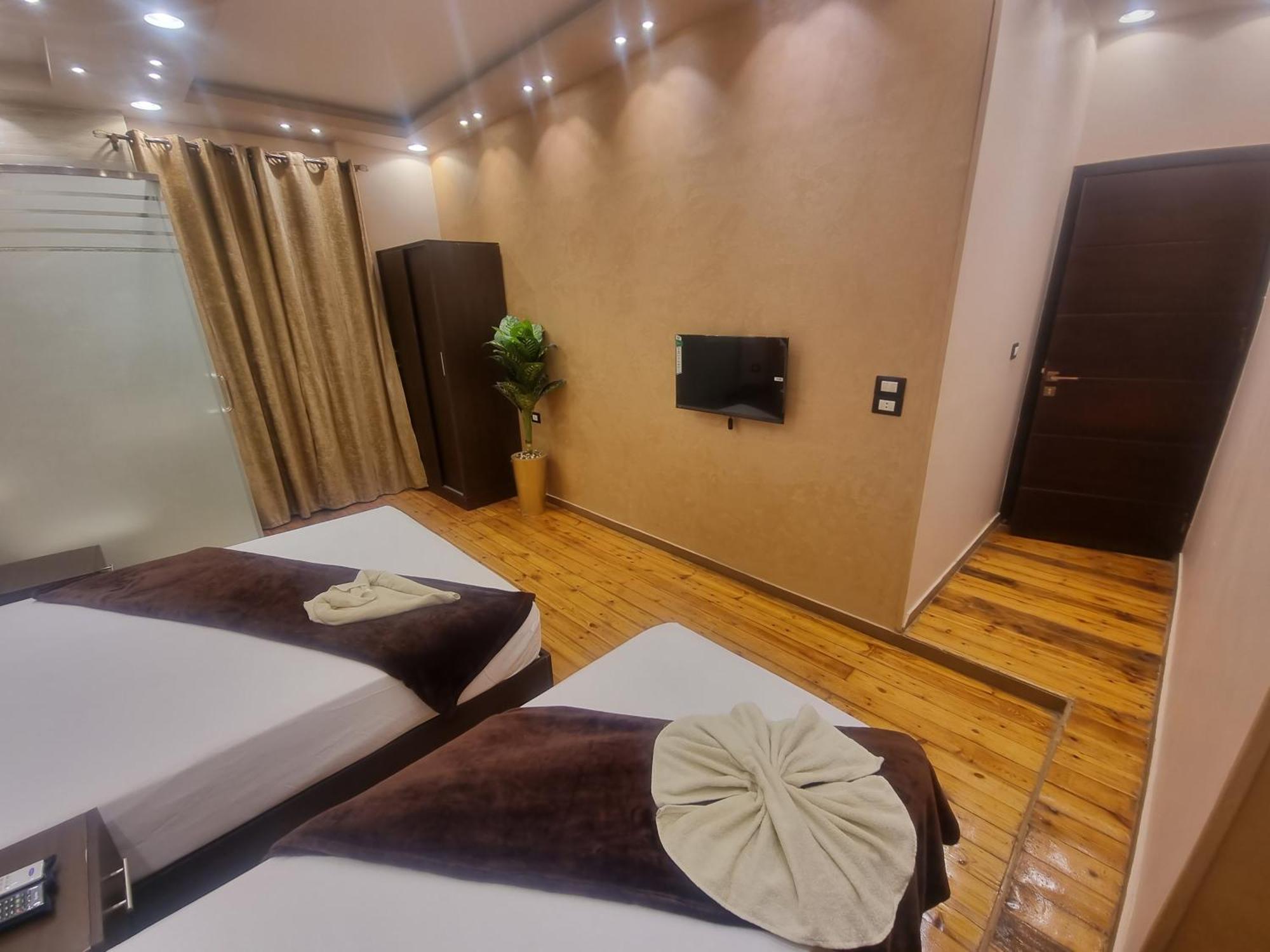 Alshawarbi Plaza Hotel 开罗 外观 照片
