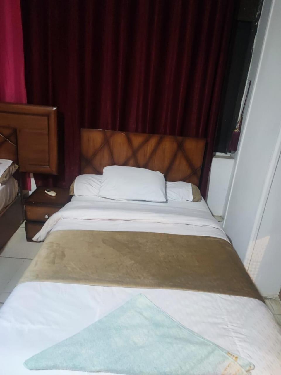 Alshawarbi Plaza Hotel 开罗 外观 照片